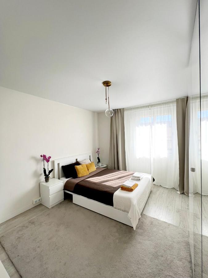 Cozy Modren Apartment On Malvarrosa Beach Valencia Bagian luar foto